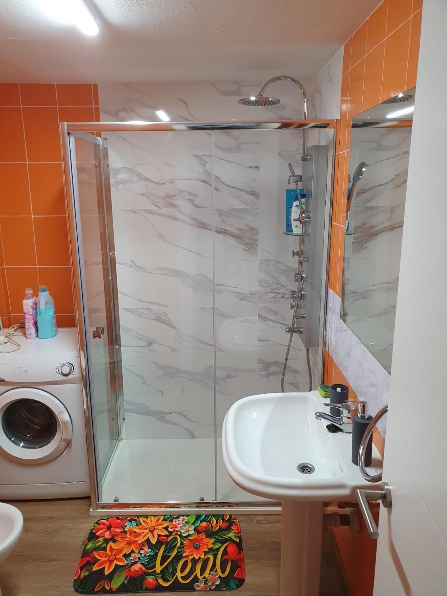 Vistas Monte Naranco Apartamento Con Parking 5Euros Al Dia Oviedo Eksteriør bilde